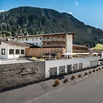 Silvretta Montafon Hotel 4*