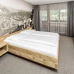 Silvretta Montafon 4*