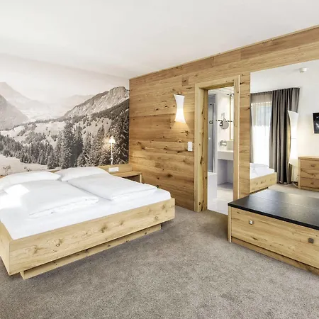 Silvretta Montafon Hotel 4*