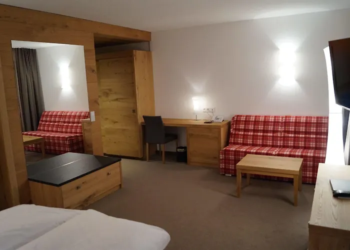 Silvretta Montafon Отель